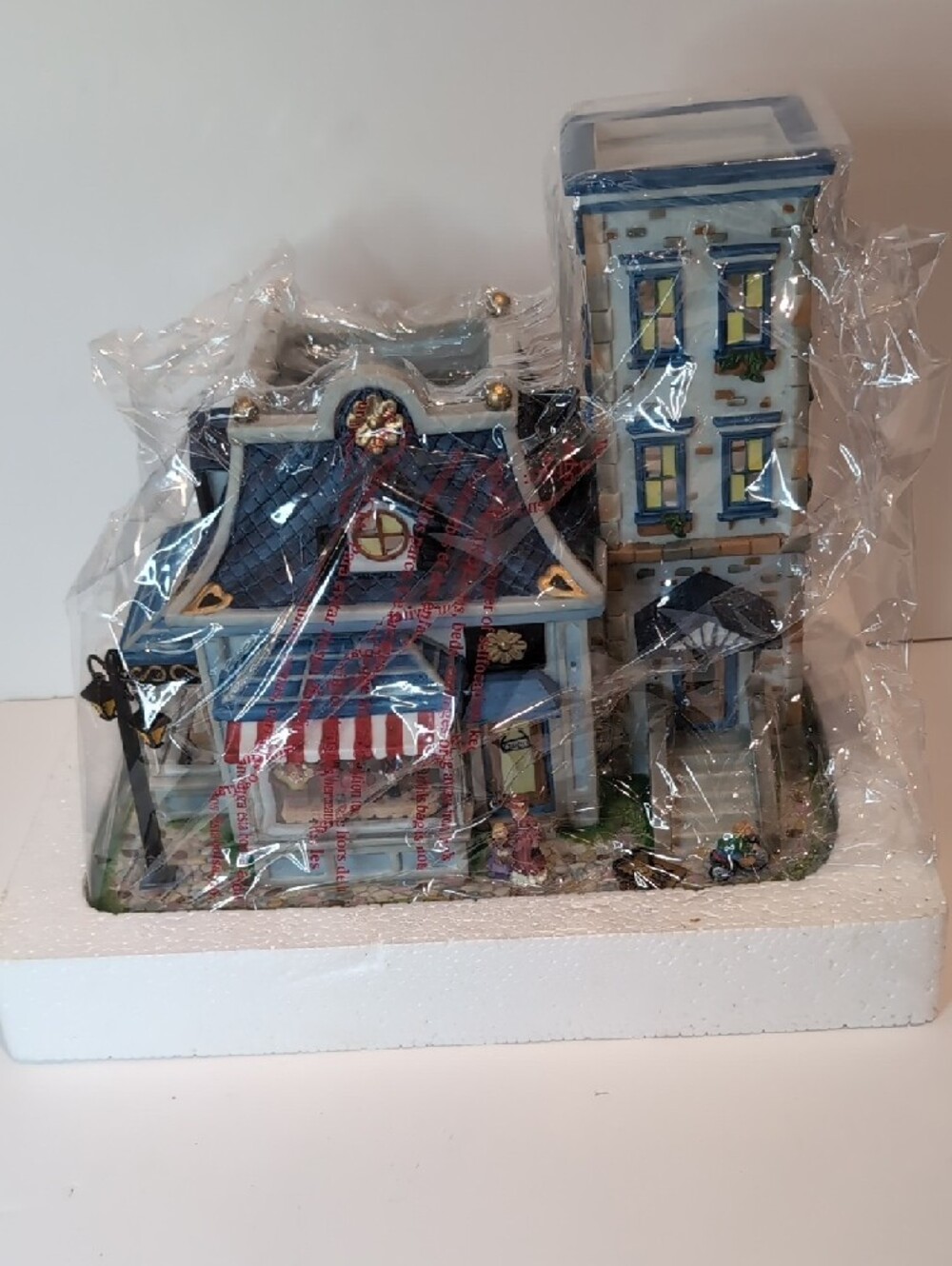 New Partylite Toy Shoppe Tea Light House P8198